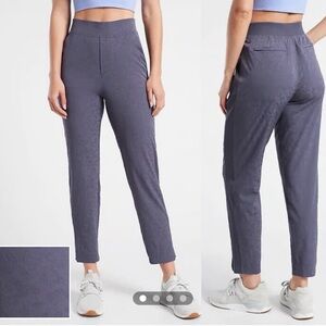 Athleta Brooklyn textured ankle pant violet leopard EUC sz0